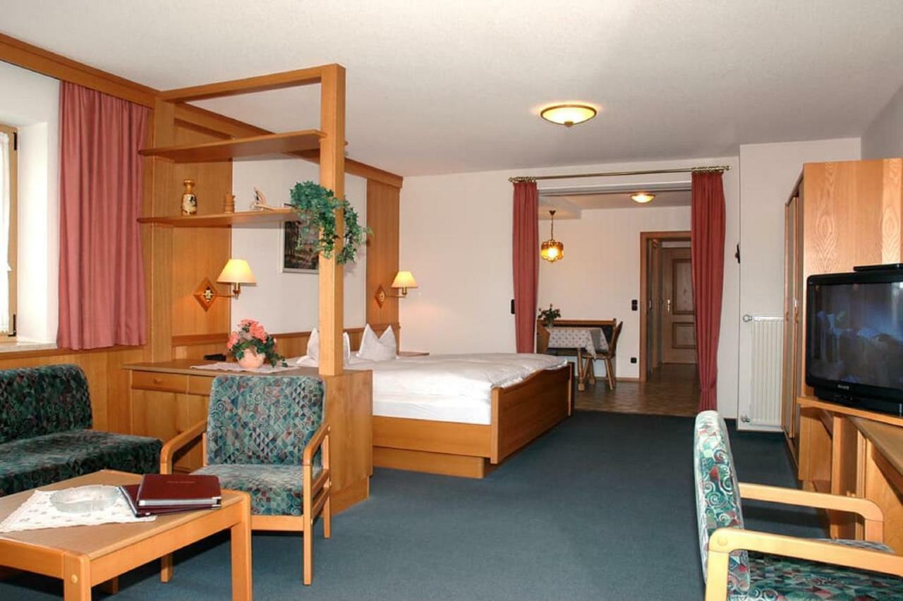 Hotel Maerchenwald Haidmühle 外观 照片